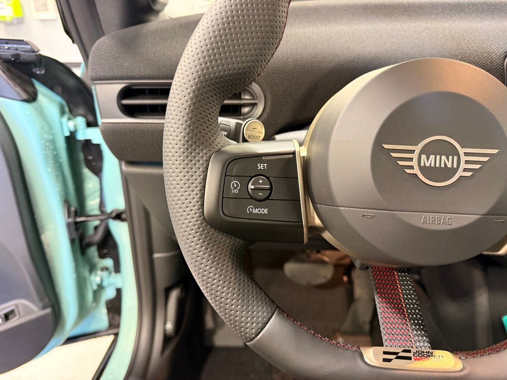 Thumbnail: 2026 MINI Cooper - 13