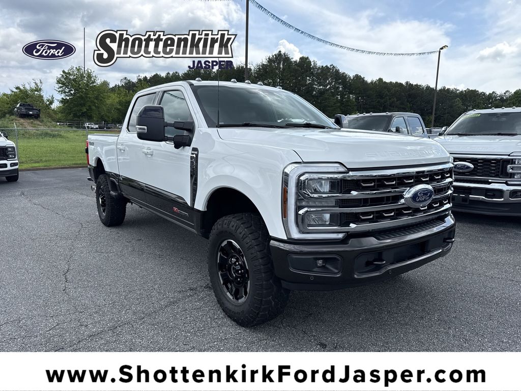 Star White Metallic TC 2025 Ford F-350 Super Duty King Ranch Crew Cab 4WD Pickup Truck Four-Wheel Drive Automatic