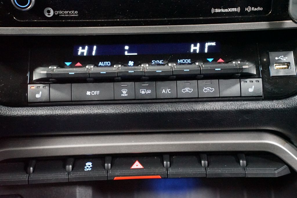 Thumbnail: 2024 Toyota Tundra - 21