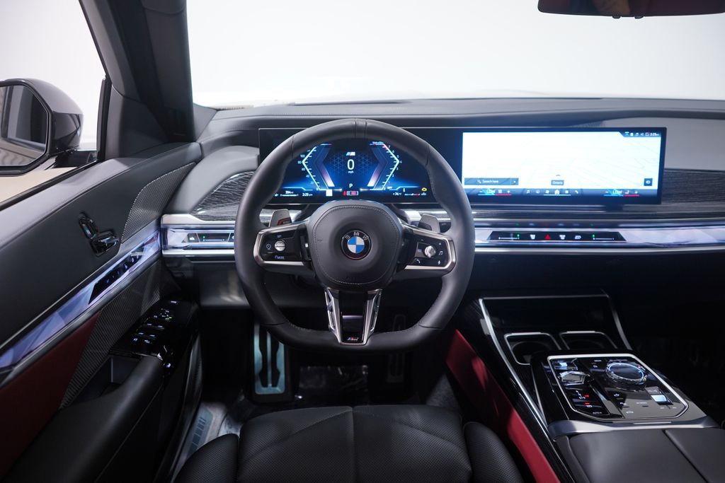 2024 BMW 7 Series 740i 11