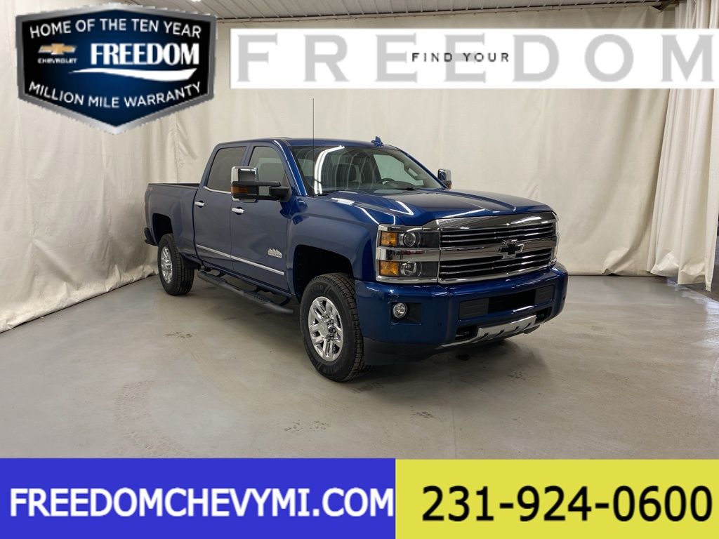 2017 Chevrolet Silverado 3500HD High Country Crew Cab 4WD