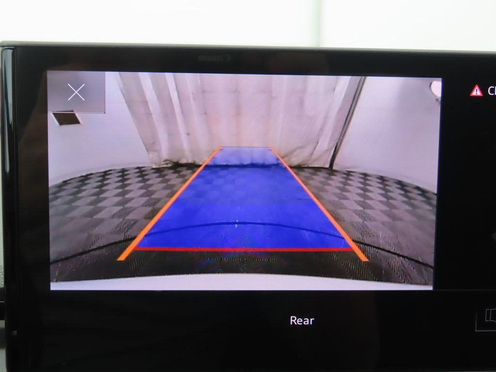 Thumbnail: 2025 Audi Q5 - 15