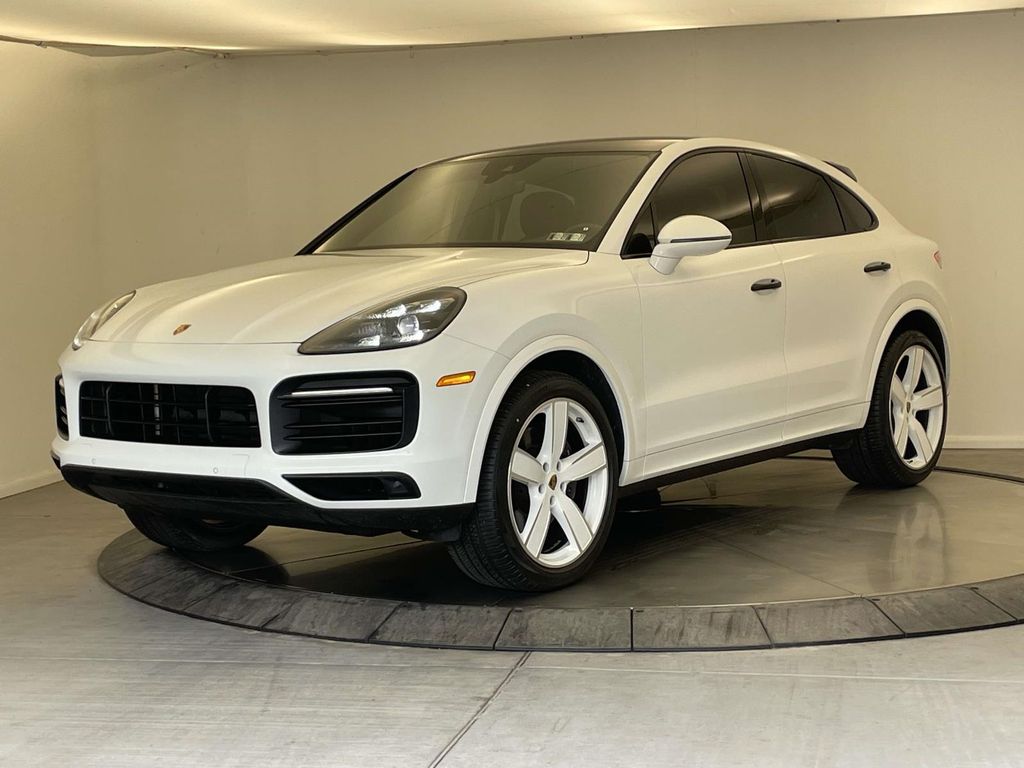 White 2022 Porsche Cayenne Coupe Platinum Edition AWD Coupe All-Wheel Drive 8-Speed Automatic