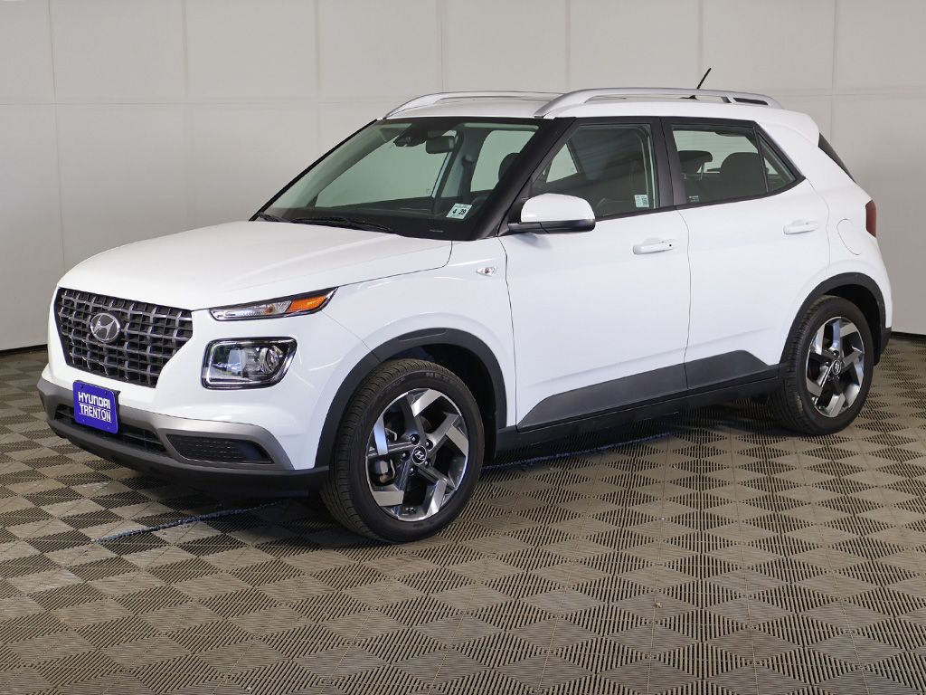 Certified Used 2024 White Hyundai SEL image 7