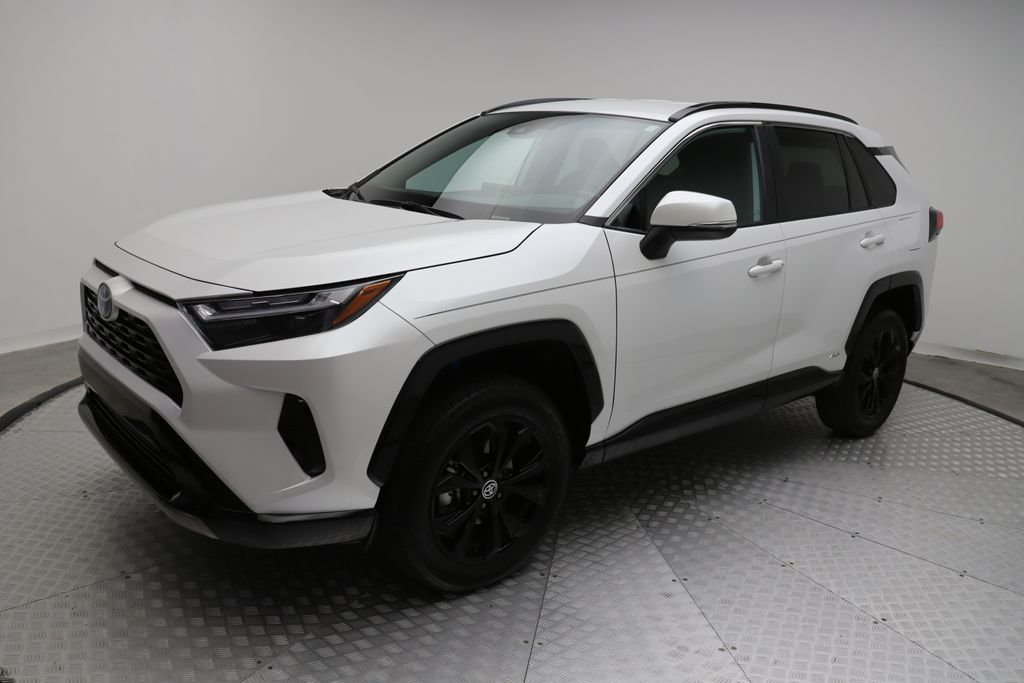 2023 Toyota RAV4 SE -
                West Palm Beach, FL