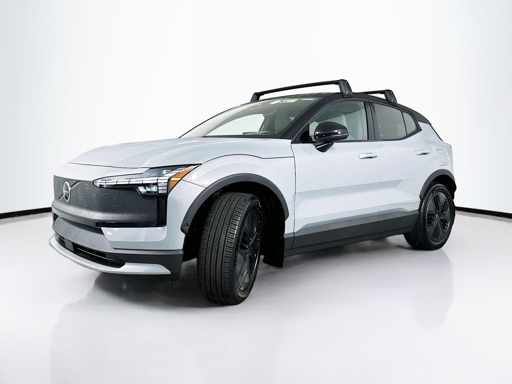 2026 Volvo EX30 Cross Country Twin Motor Ultra