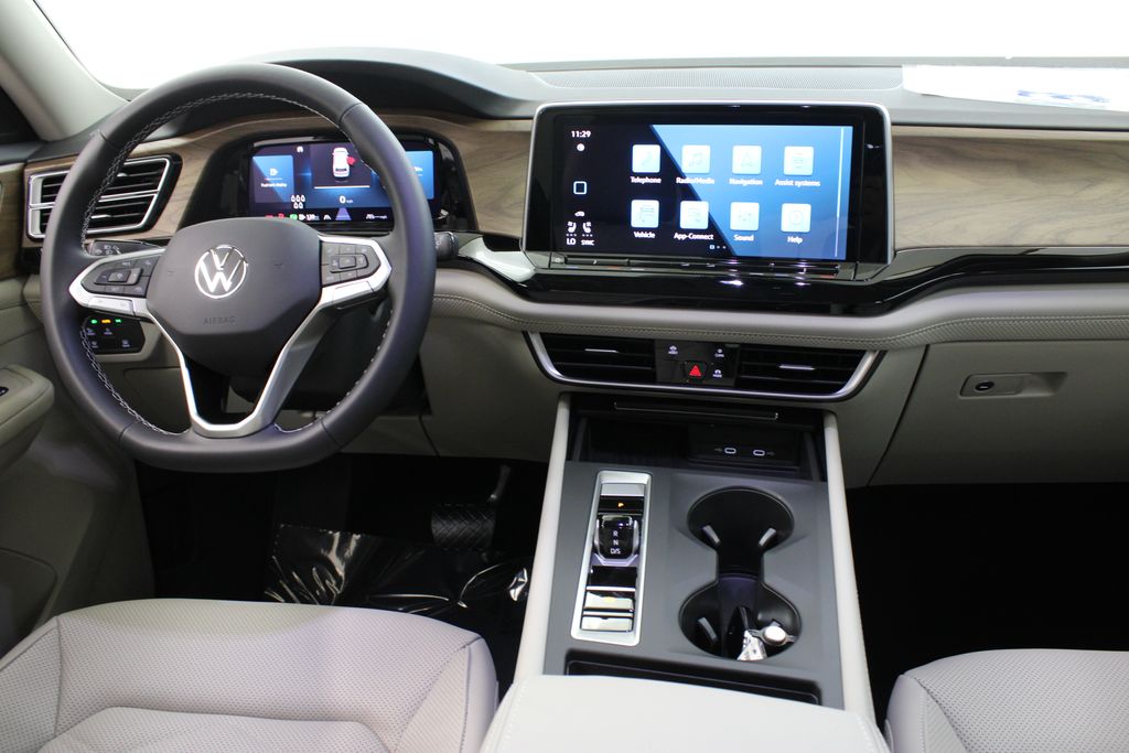 new 2026 Volkswagen Atlas car