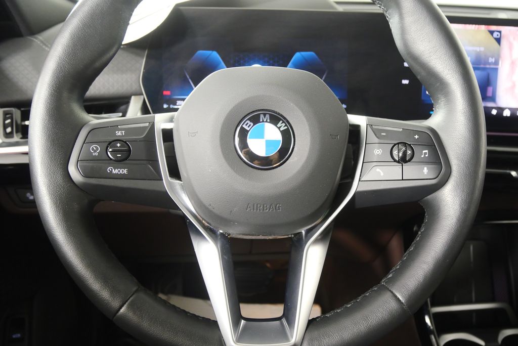 Thumbnail: 2025 BMW X2 - 22