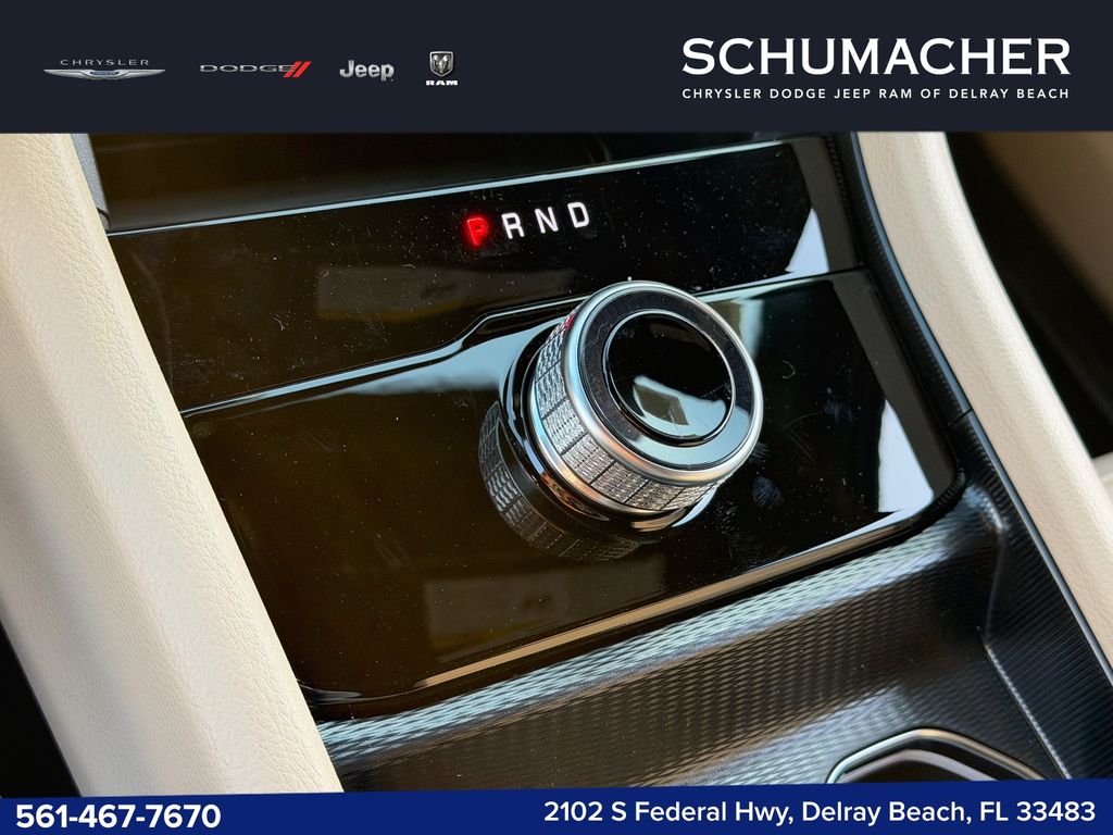 new 2026 Jeep Grand Cherokee car, priced at $38,635
