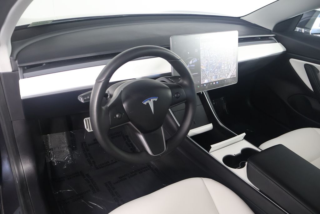 2020 Tesla Model 3 Standard Range 7