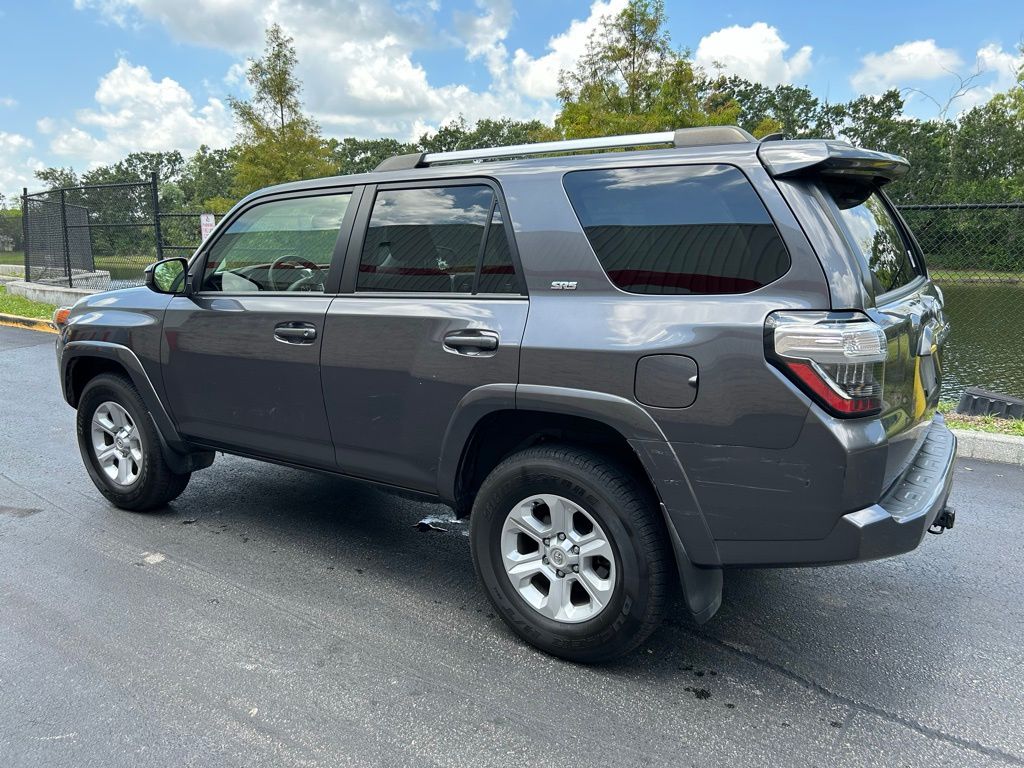2022 Toyota 4Runner SR5 3