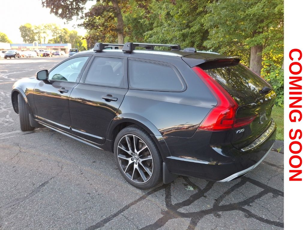 Used 2018 Volvo V90 Cross Country Wagon