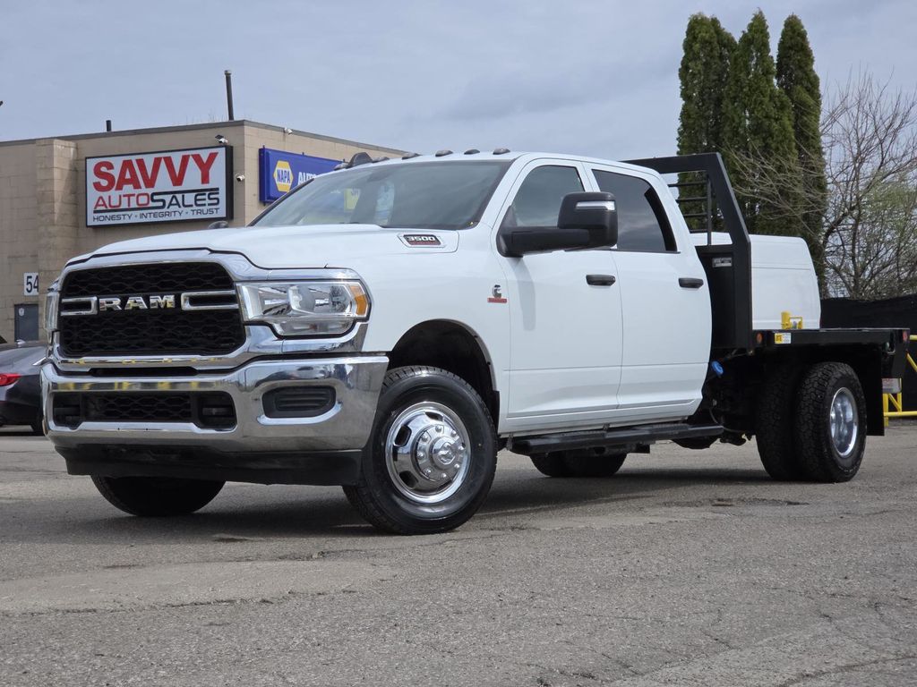 Bright White Clearcoat 2024 RAM 3500 Chassis Tradesman Crew Cab LB DRW 4WD Pickup Truck Four-Wheel Drive 6-Speed Automatic