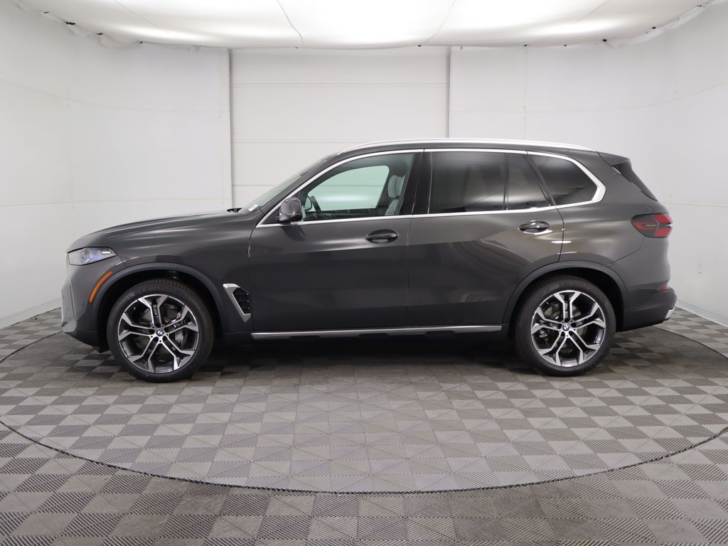 2026 BMW X5 sDrive40i 8