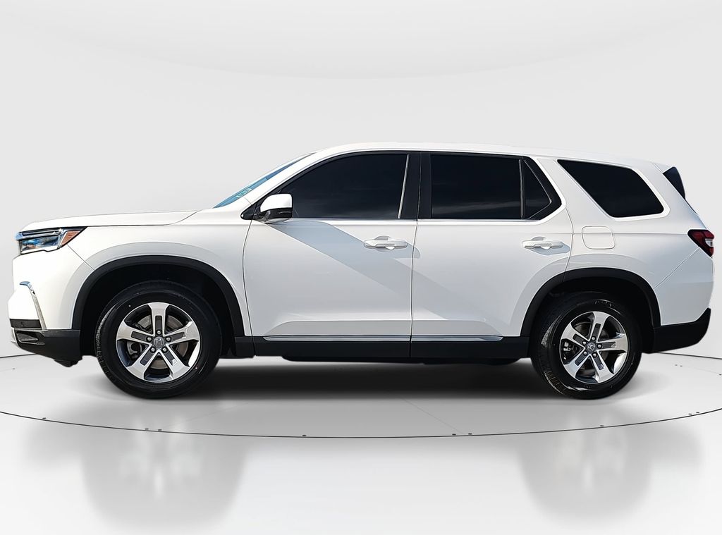 Used 2025 Honda Pilot SUV