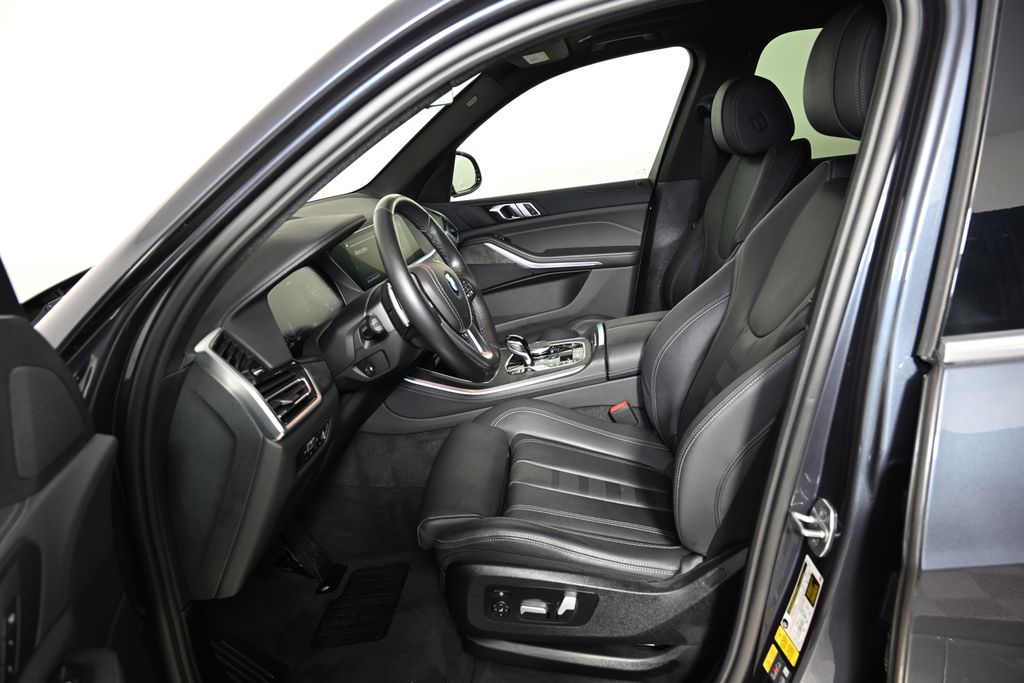 Thumbnail: 2022 BMW X5 - 14