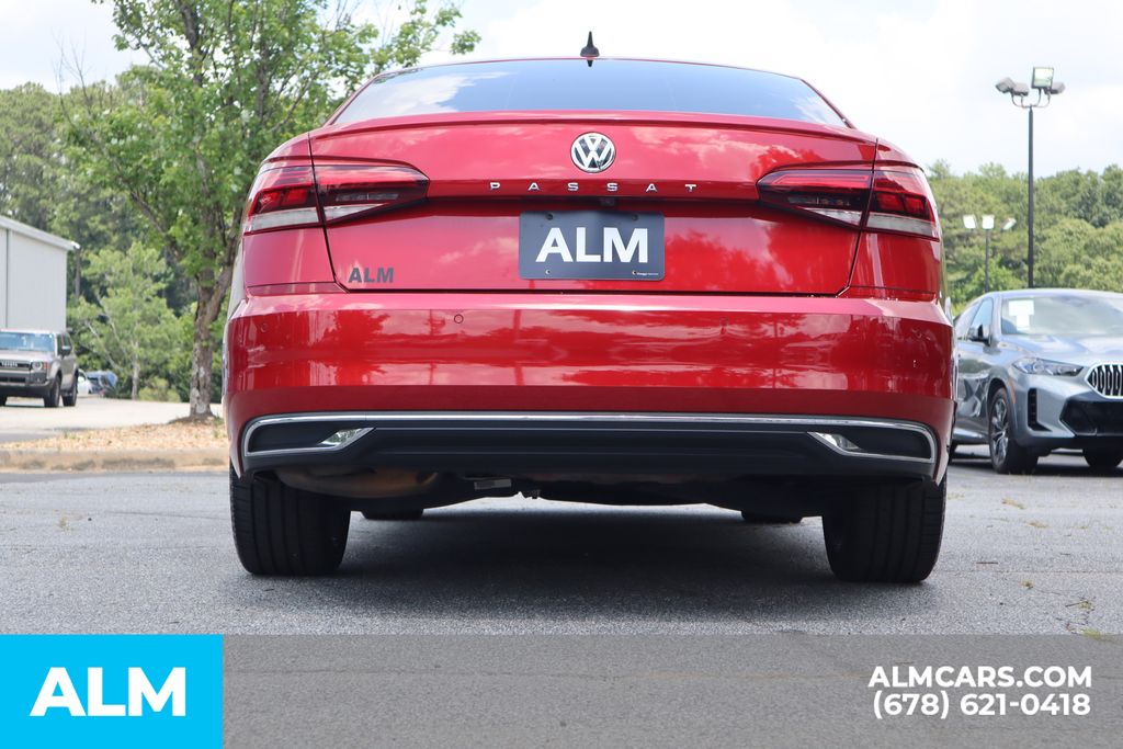 Used 2020 Red Volkswagen 2.0T SEL image 7