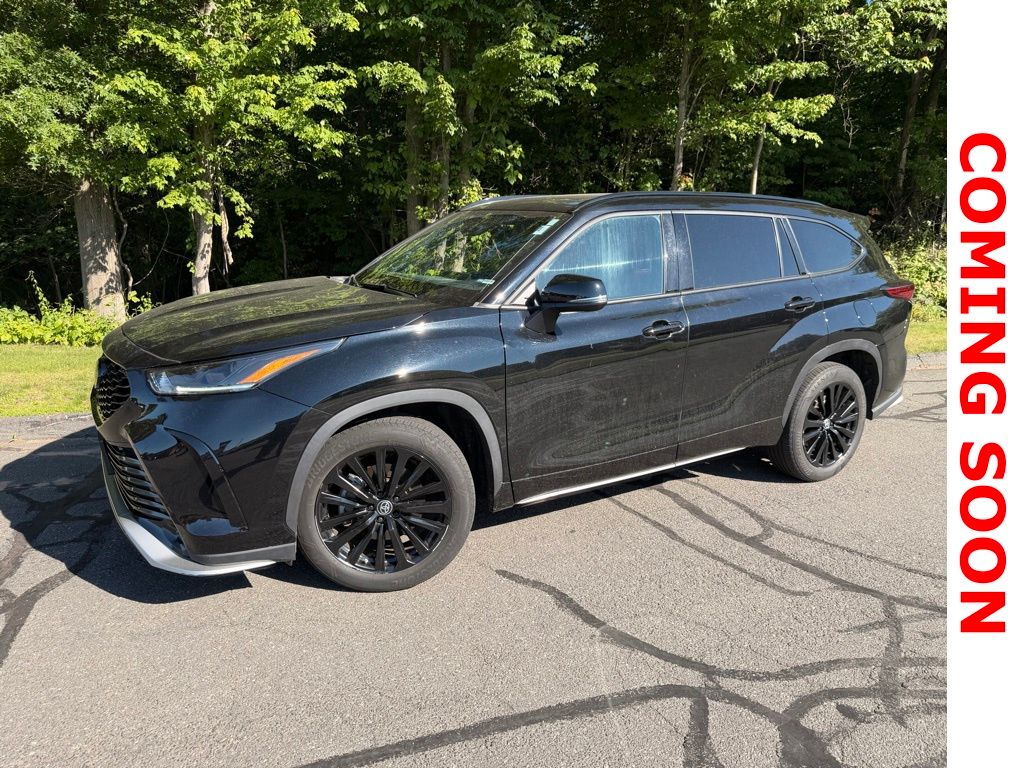 Midnight Black Metallic 2023 Toyota Highlander XSE FWD SUV / Crossover Front-Wheel Drive 8-Speed Automatic