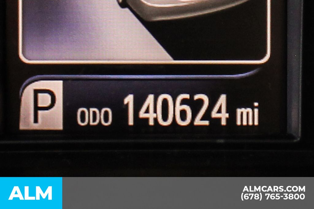 Used 2016 Silver Toyota LE image 31