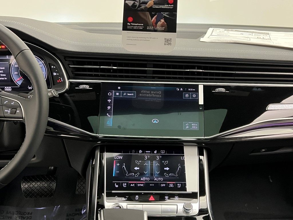 Thumbnail: 2026 Audi Q8 - 19