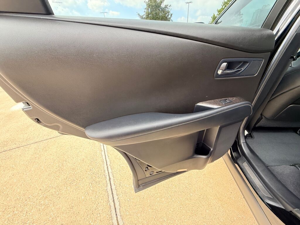 Thumbnail: 2015 Lexus RX - 17