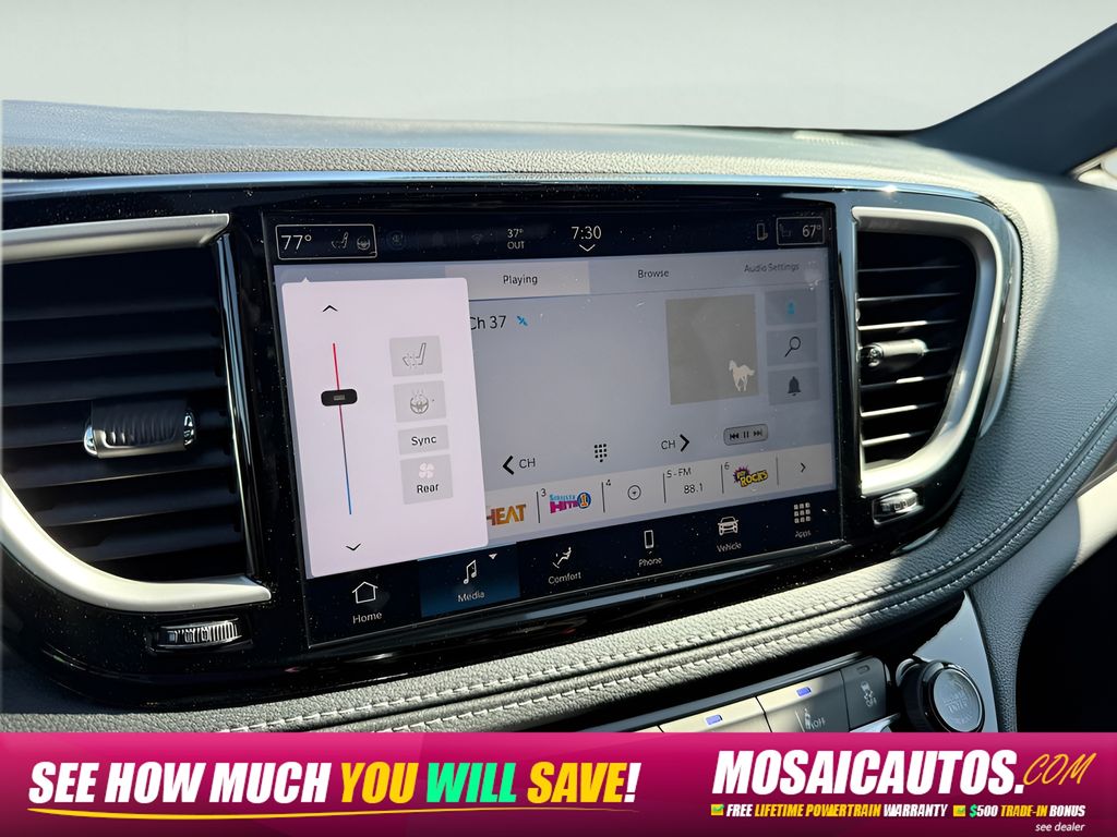 2026 Chrysler Pacifica
