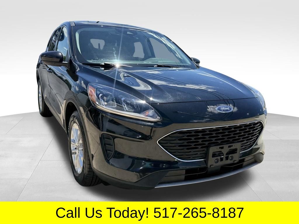 Black Metallic 2021 Ford Escape Hybrid SE FWD SUV / Crossover Front-Wheel Drive Continuously Variable Transmission