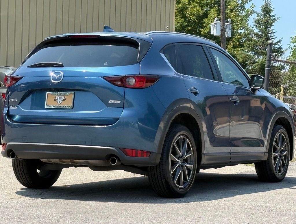View vehicle photo 5