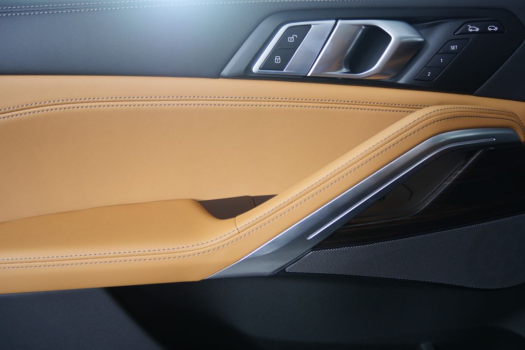 Thumbnail: 2026 BMW X6 - 9
