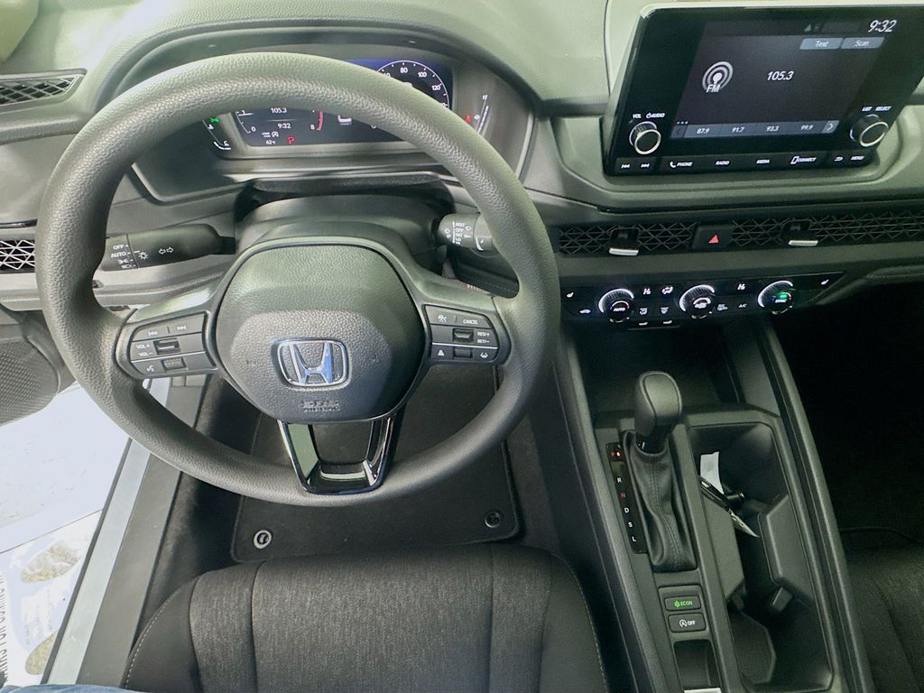 New Car 2025 Honda Accord  Se For Sale Under $35,000 In Austin, Texas