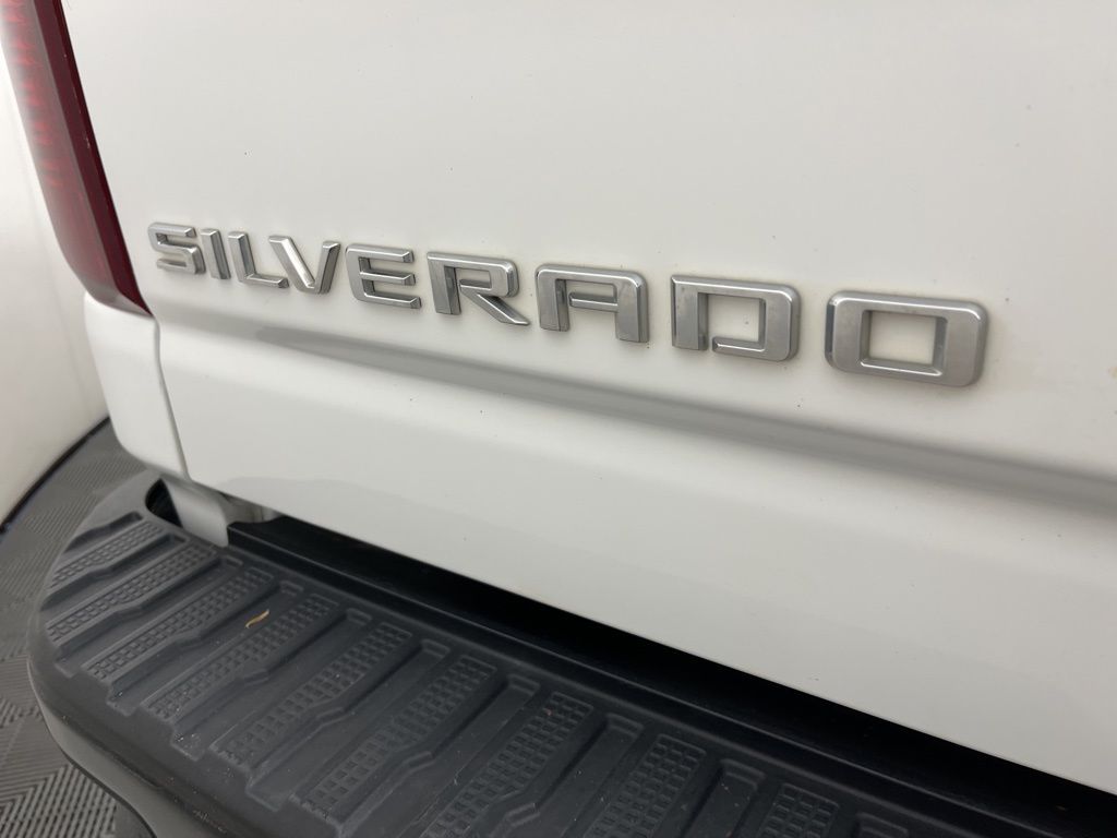 2022 Chevrolet Silverado 2500 Custom 20