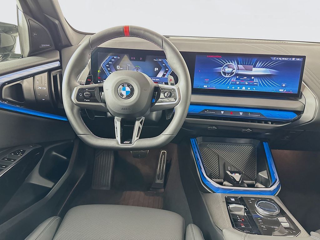 Thumbnail: 2025 BMW X3 - 21