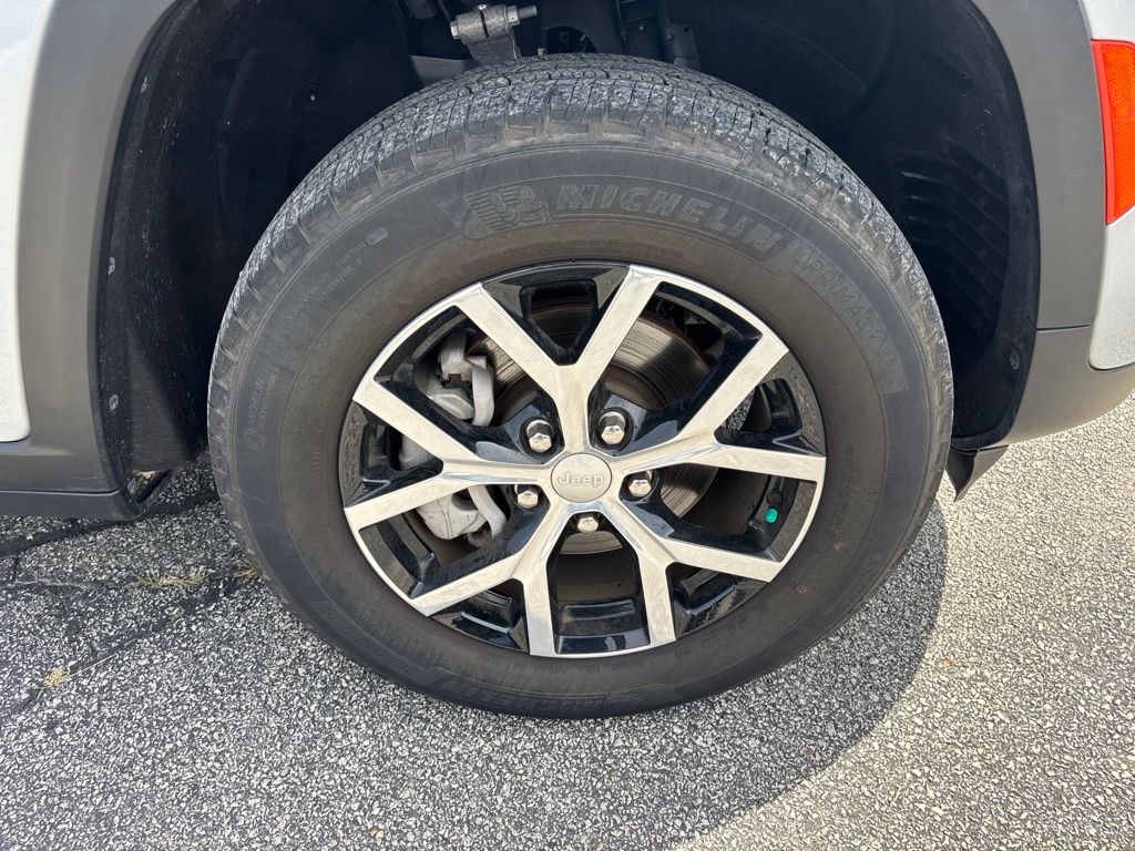 Used 2024 Jeep Grand Cherokee SUV