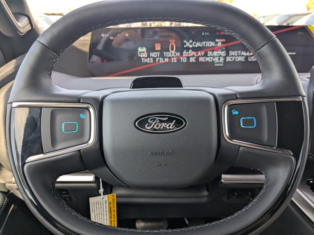 2025 Ford Expedition Platinum MAX