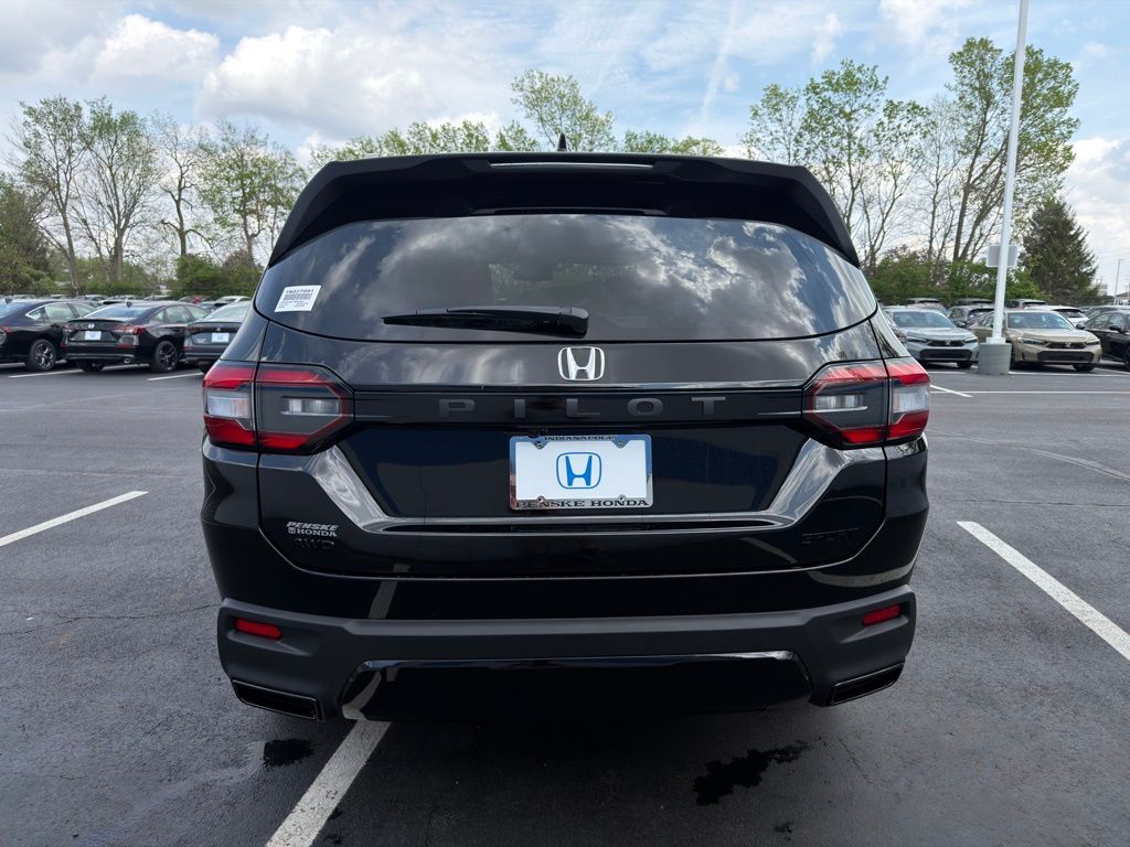Thumbnail: 2026 Honda Pilot - 4