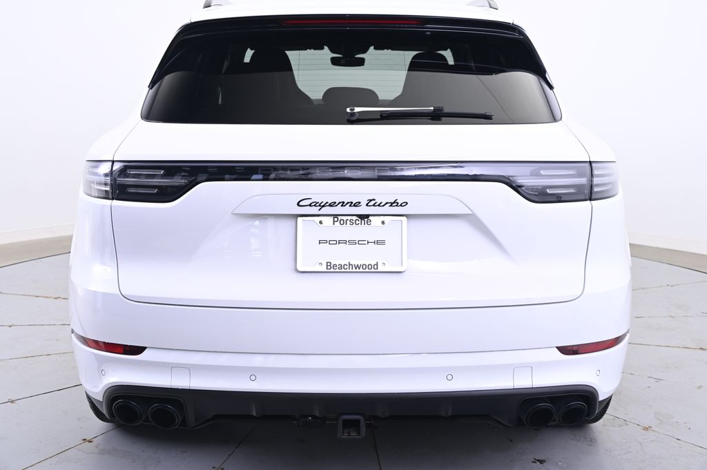 Thumbnail: 2023 Porsche Cayenne - 6