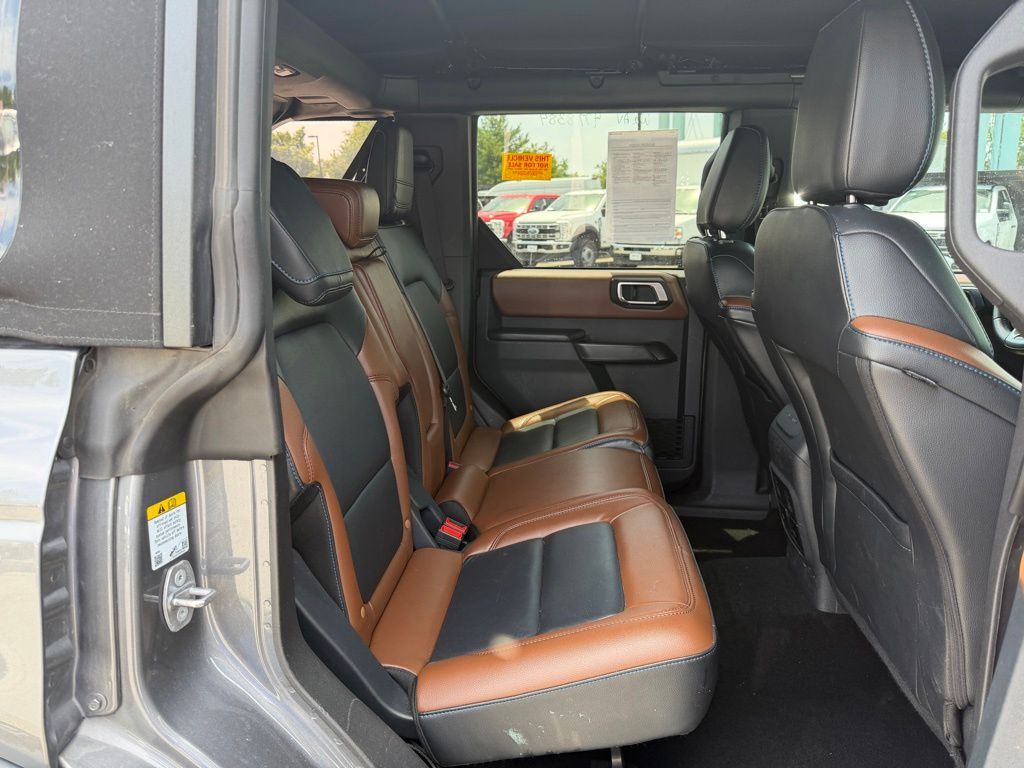 2024 Ford Bronco Outer Banks