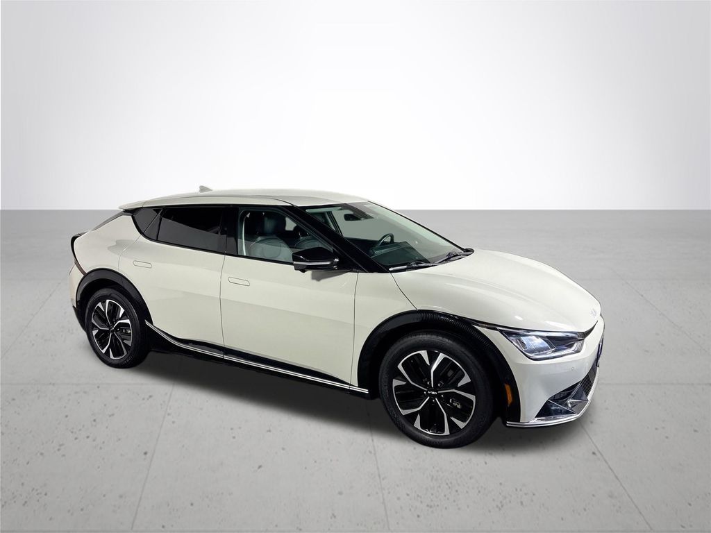 2022 Kia EV6 Wind