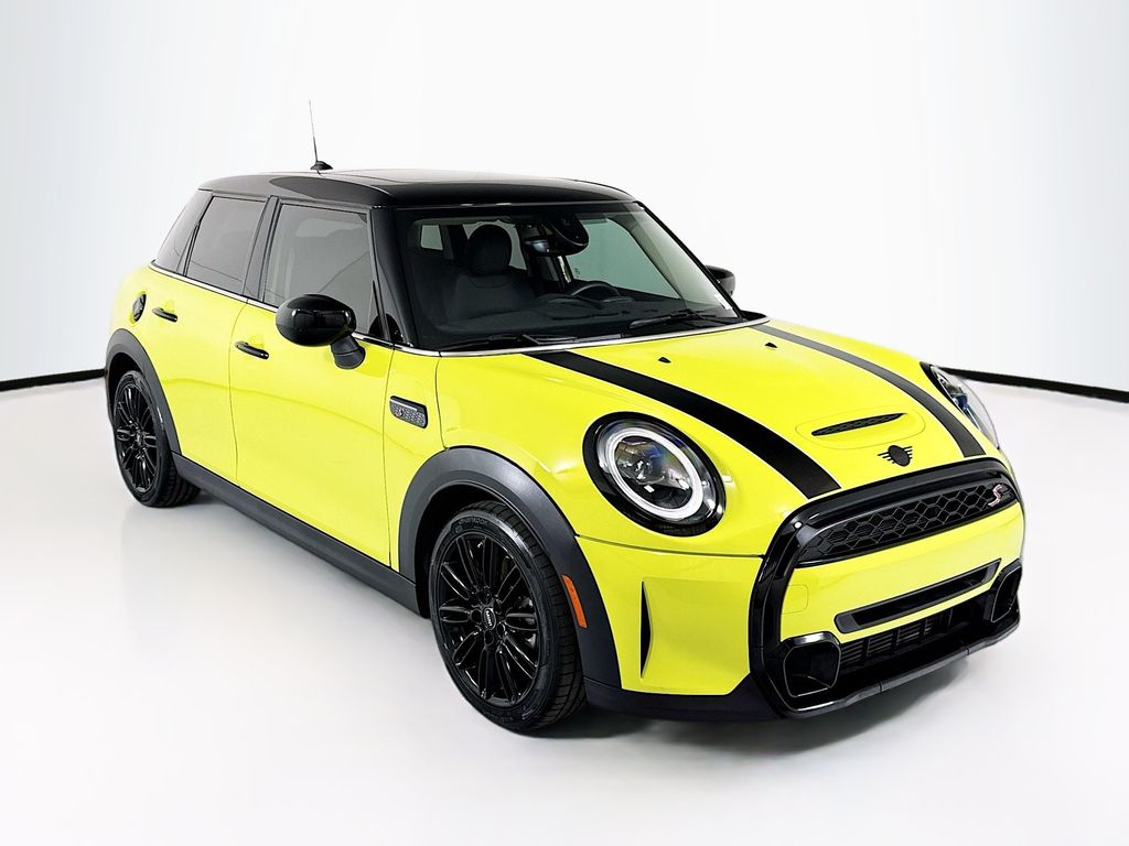 Thumbnail: 2024 MINI Cooper - 3