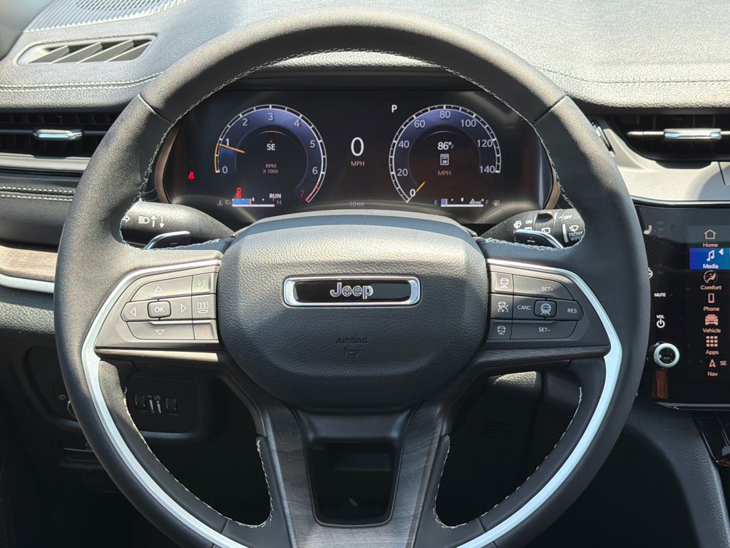 New 2026 Jeep Grand Cherokee SUV