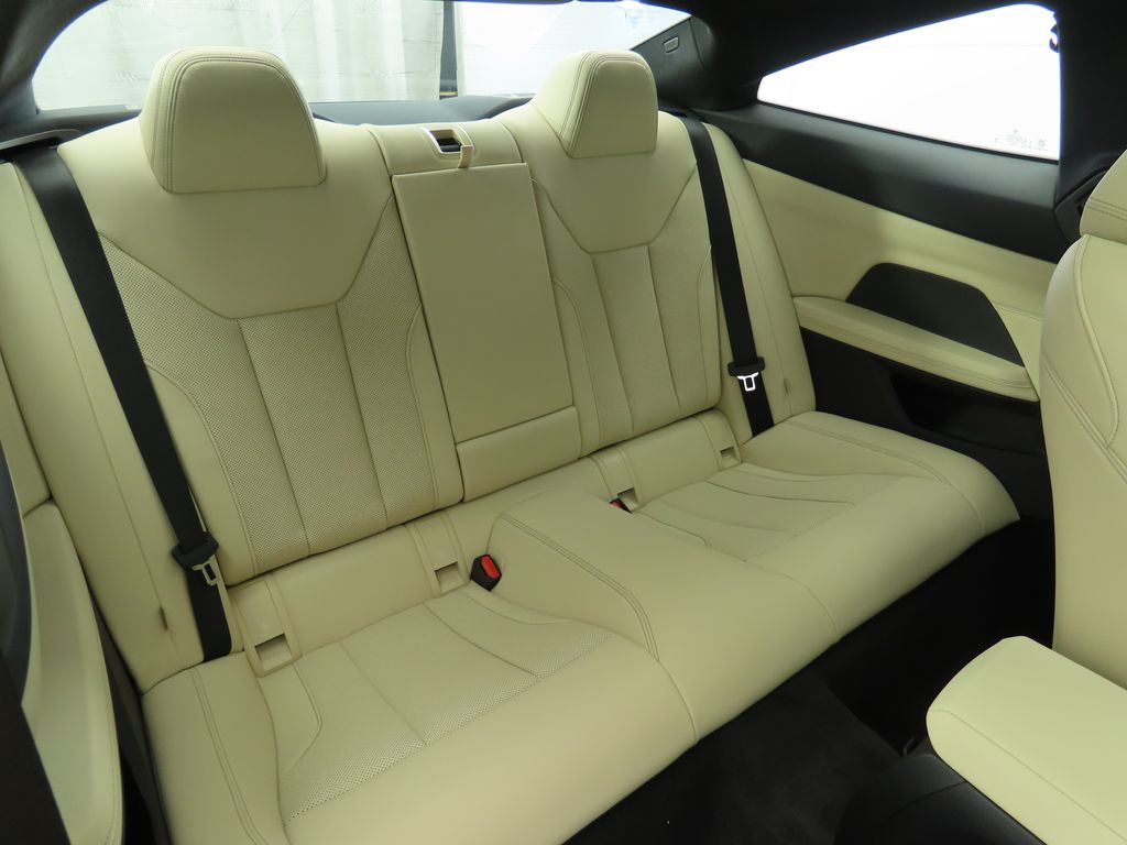 Thumbnail: 2026 BMW 4 Series - 23