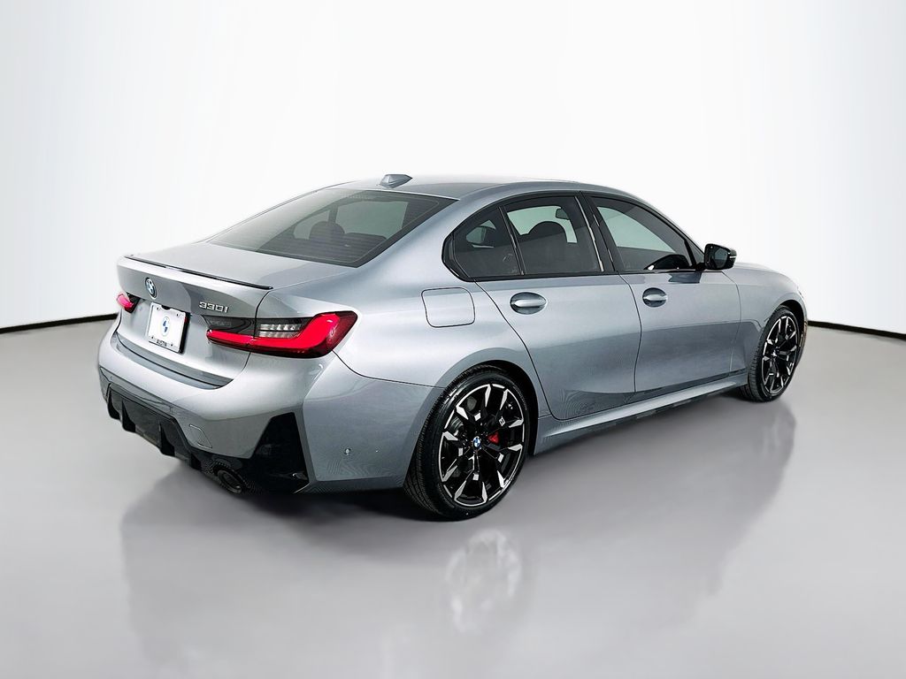 Thumbnail: 2026 BMW 3 Series - 5