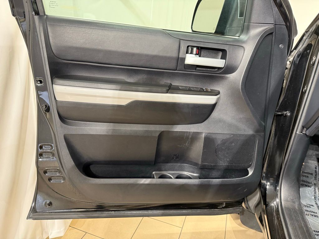 2019 Toyota Tundra SR5 14