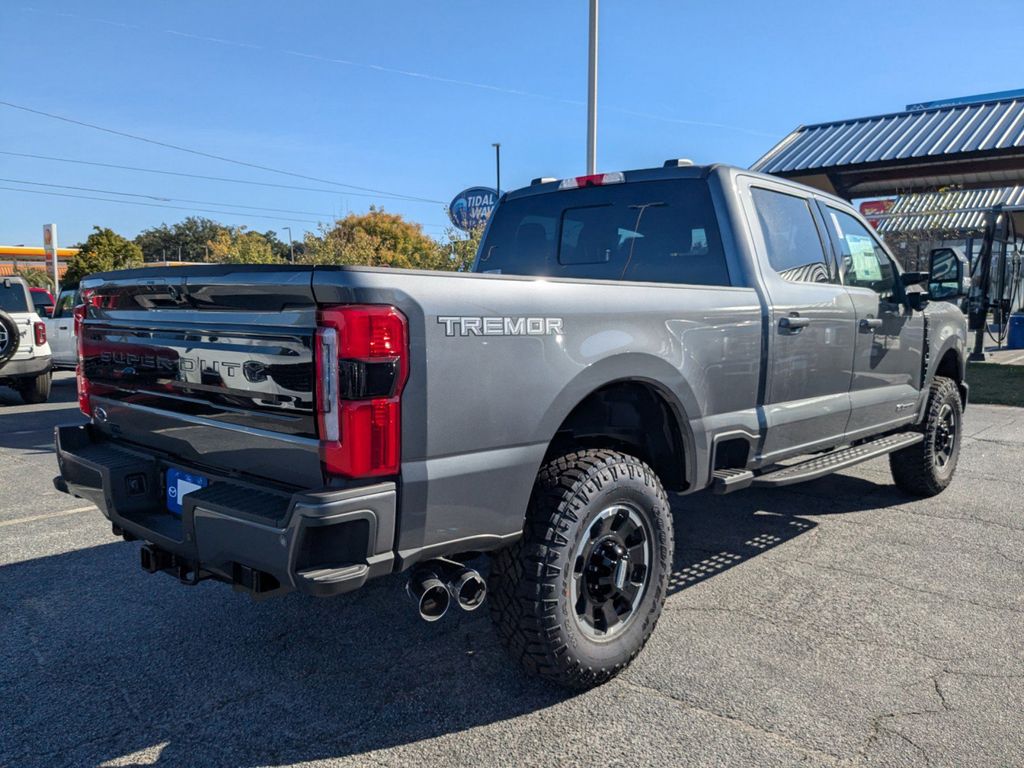 2026 Ford F-250 Platinum