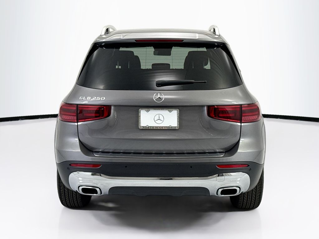 Thumbnail: 2026 Mercedes-Benz GLB - 6