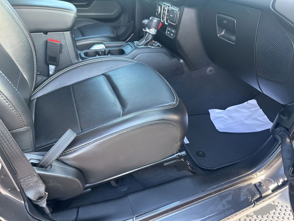 Used Car 2021 Jeep Wrangler  For Sale Under $35,000 In Austin, Texas