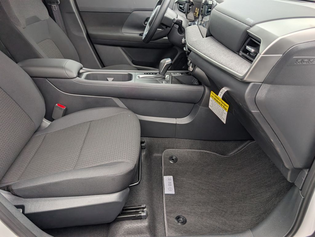 New 2026 Nissan Kicks SUV