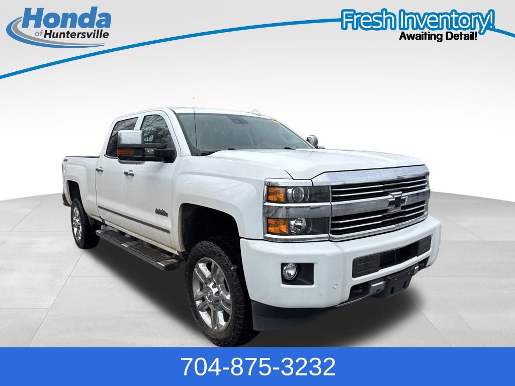 2016 Chevrolet Silverado 2500HD High Country Crew Cab 4WD