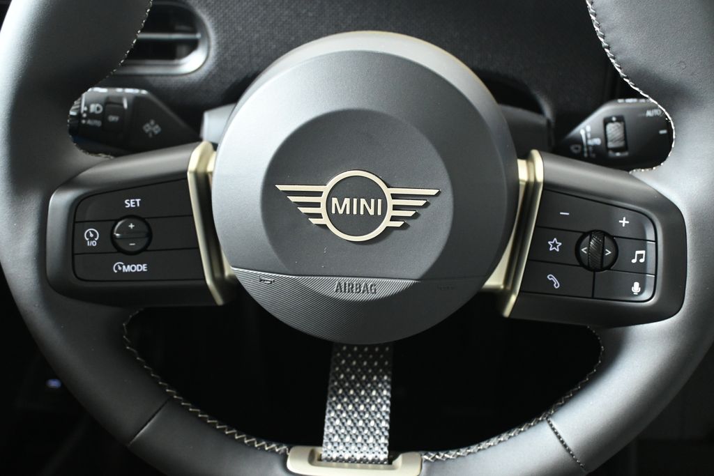 Thumbnail: 2026 MINI Cooper - 19