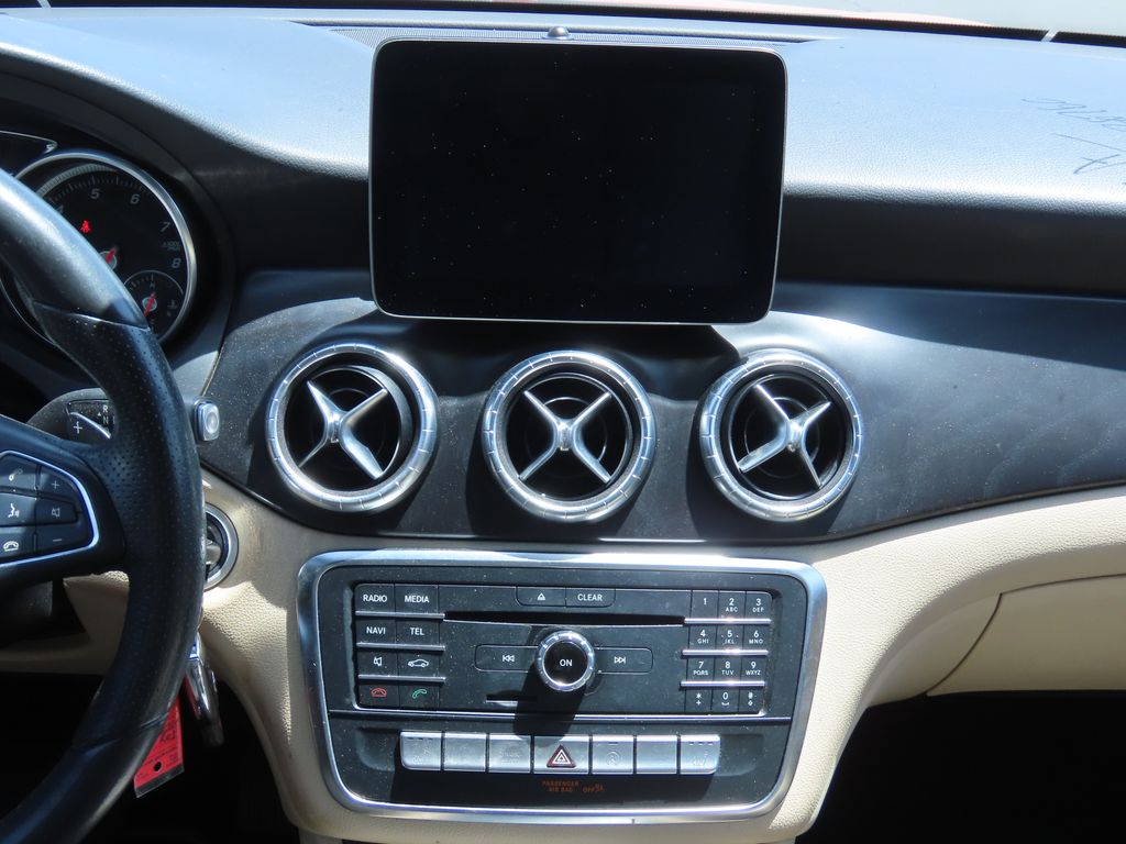 Thumbnail: 2018 Mercedes-Benz CLA - 8